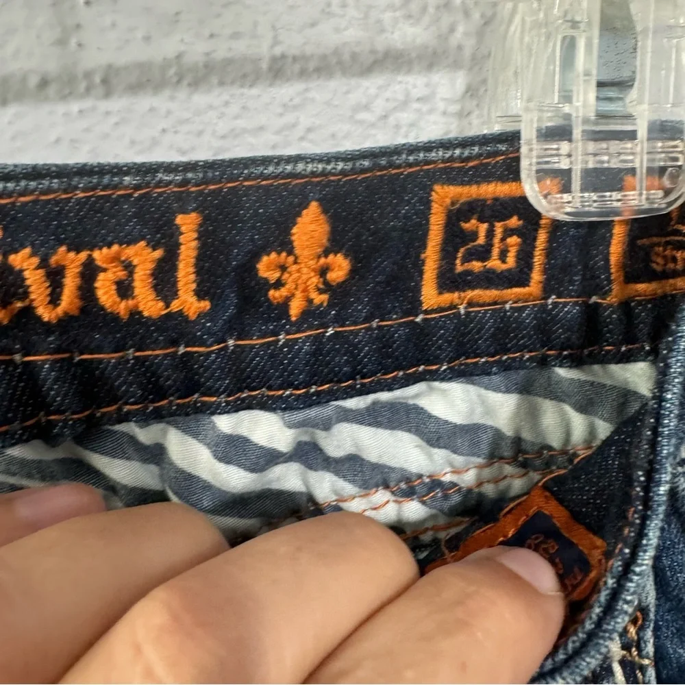 Rock Revival embellished Leah straight leg Jean size 26